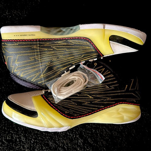 New Jordan 23 Titan. Sz.18M. No box. Extra laces - Picture 2 of 8